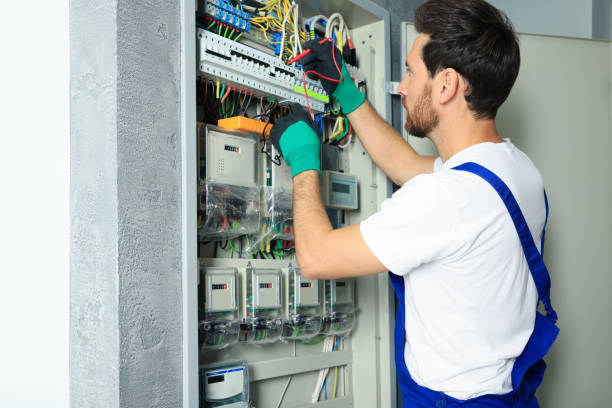 Best Electrical Installation Contractor  in Louisvle, IL